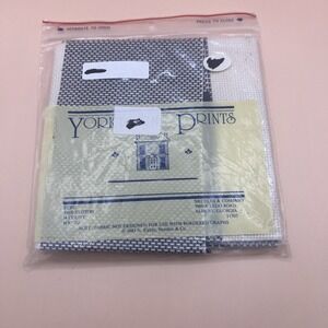 VTG CROSS STITCH FABRIC Yorktown Prints‎ 1980s Needle Co Sewing Crafting